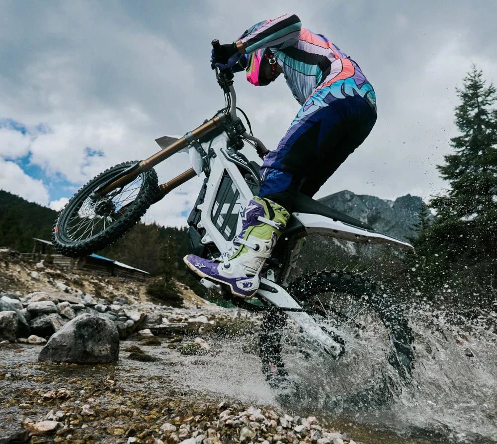 2026 Surron Light Bee 2 - ZappscyclesElectric Off-Road Bikes