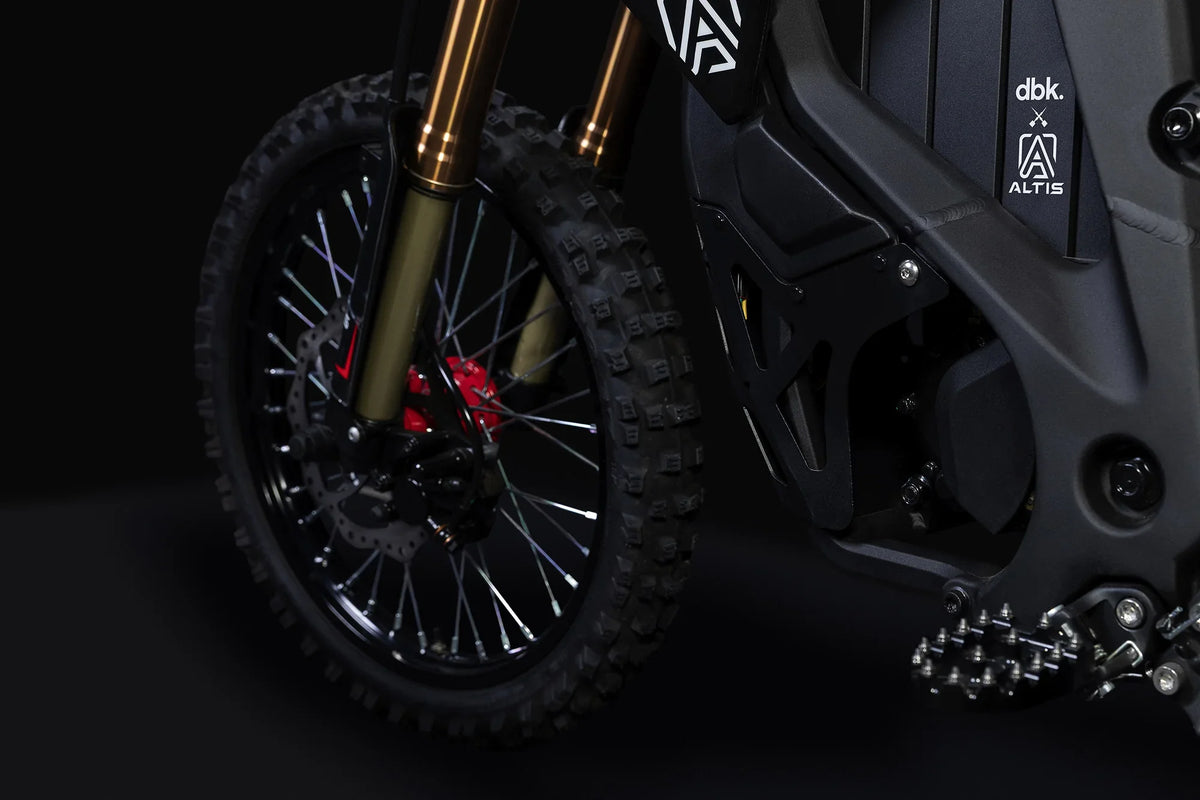 Altis Delta x DBK